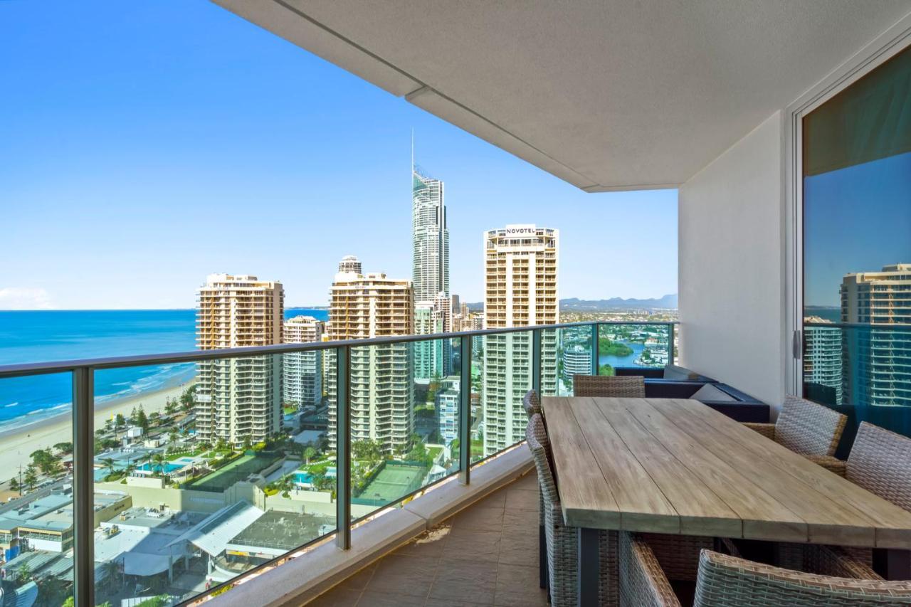H Star Residences-- Paradise Stayz โกลด์โคสต์ ภายนอก รูปภาพ