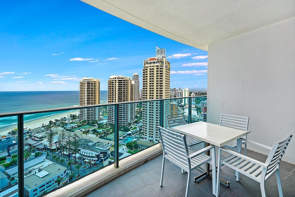H Star Residences-- Paradise Stayz โกลด์โคสต์ ภายนอก รูปภาพ